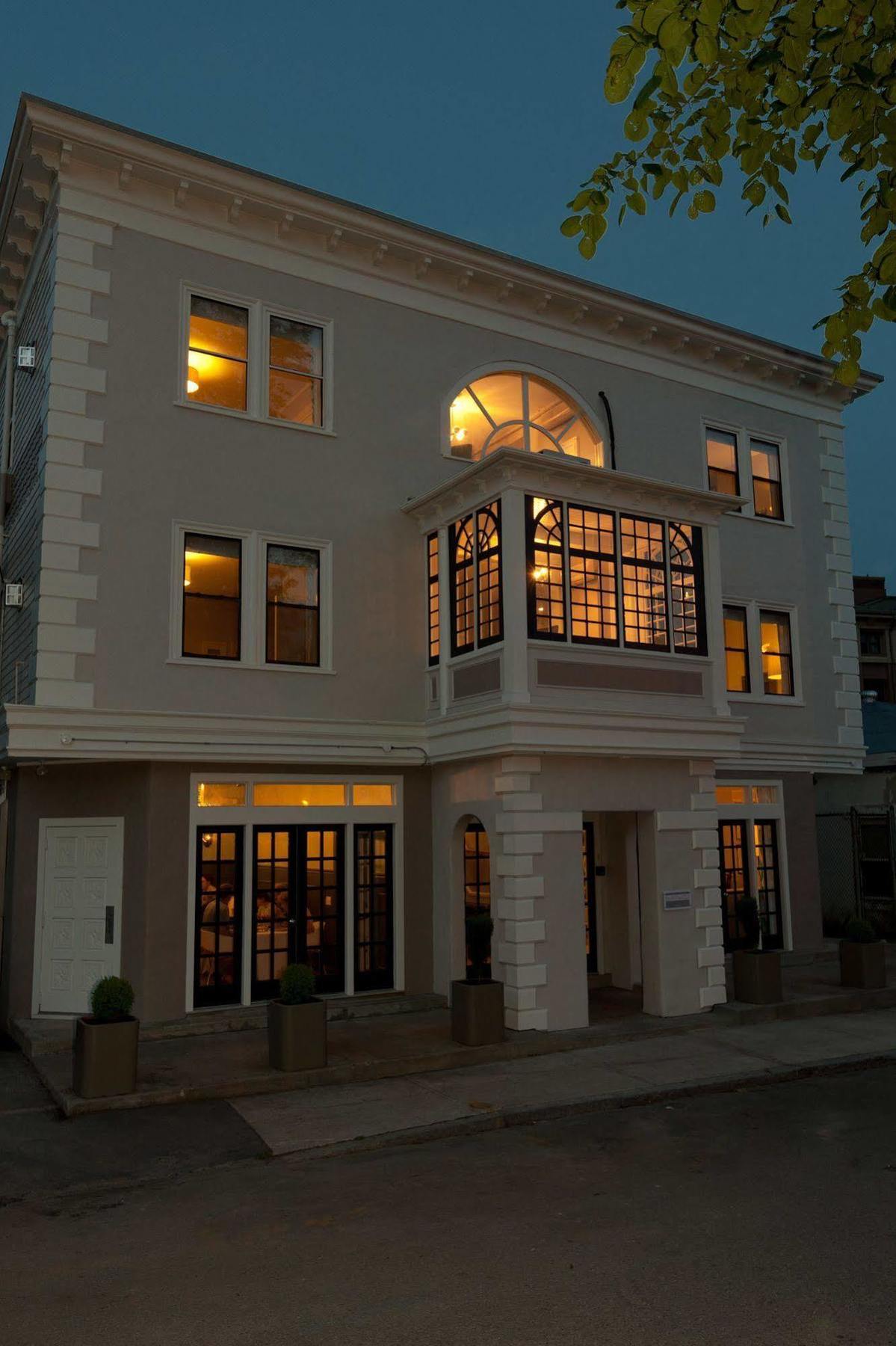 Hotel The Attwater Newport Exterior foto